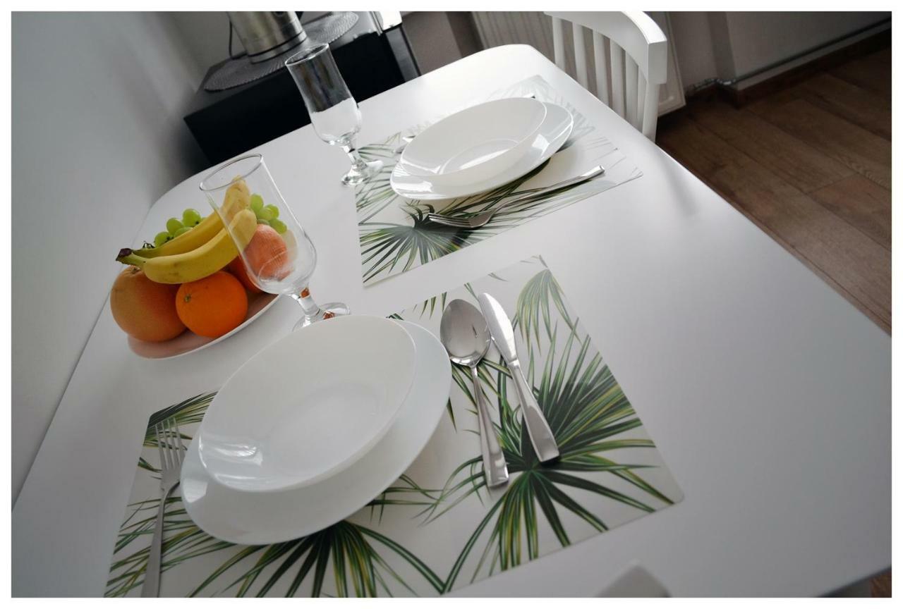 Color24 Apartament Сталёва-Воля Экстерьер фото