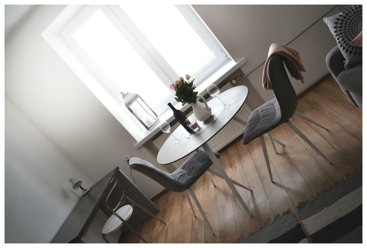 Color24 Apartament Сталёва-Воля Экстерьер фото