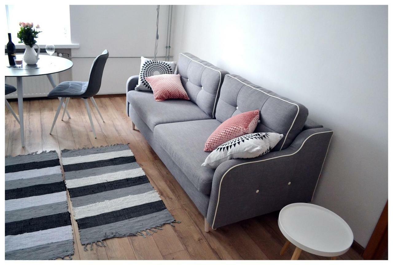 Color24 Apartament Сталёва-Воля Экстерьер фото